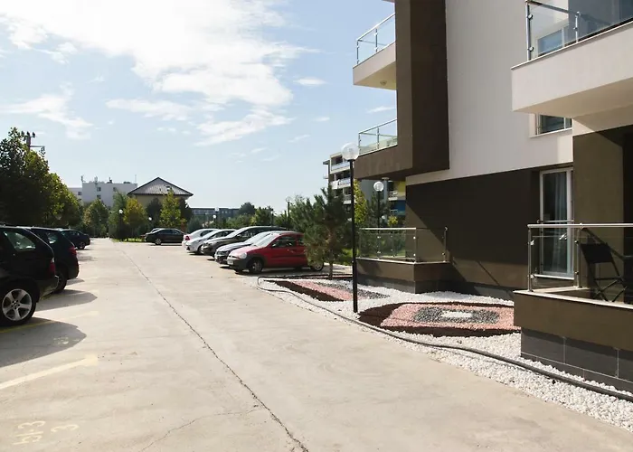 Airport Residence - Across From Otopeni Airport